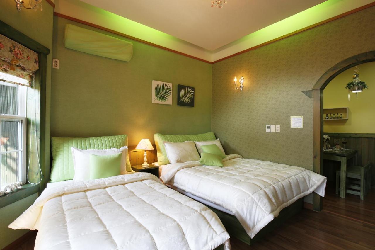 Gyeongju Jy Pension Bagian luar foto